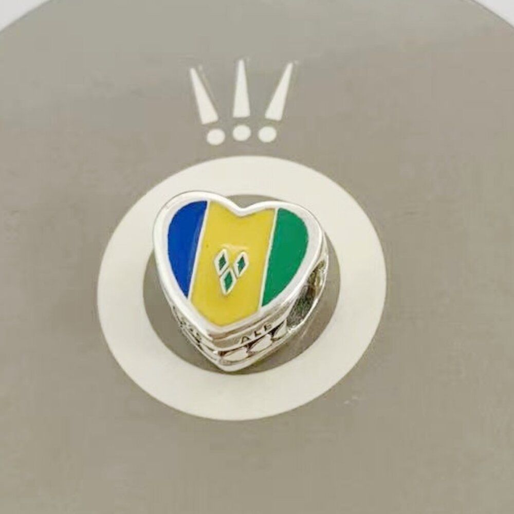 Pandora I Love Saint Vincent and the Grenadines Flag Exclusive Heart Charm Bead